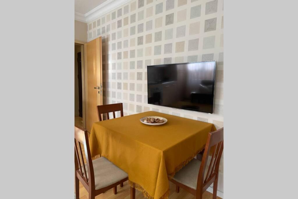 Cozy Apartment In The Old Center Of Prishtina Prishtine Bagian luar foto